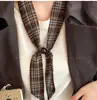 Colar de lenço de seda com padrão de losangos vintage para mulheres, estilo nicho, corrente de moletom com cordão, acessório de pescoço de moda de alta qualidade