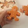 Regalos de Navidad Personalizados Velas Aromáticas con Olor a Hombre de Jengibre Venta al por Mayor Velas Aromáticas de Recuerdo Cera Navideña con Forma Transfronteriza