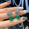 Conjunto de joyería de anillo, collar y pendientes estilo europeo y americano, forma de flor, creativo, totalmente engastado con diamantes 10*10
