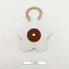 Bestseller transfronterizo: Pequeño clip magnético para sombrero con forma de panda, colgante para bolso, hebilla decorativa, gadget de almacenamiento para viajes al aire libre