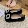 Sapatilha Feminina de Bico Raso com Fivela Quadrada de Strass 2026 Primavera e Outono Retro Estampa de Leopardo Plana para Trabalho Preguiçoso Tamanho Grande Sapatos Casuais