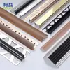 Foshan Atacado Linha de Canto para Azulejo de Metal Tira de Mão Anti-Ferrugem Acabamento de Azulejo Linha de Canto para Azulejo Tira de Fechamento para Azulejo