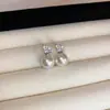 Brincos de Borboleta de Diamante Vintage Usados Nicho Luxo Acessível Brincos Elegantes Design de Moda Brincos de Alta Qualidade para Mulheres