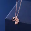 Celebridade da Internet 2025 Explosões K Ouro Pena Projeção HD Corrente para Clavícula Ins Nicho Elegante Versátil Moda Corrente de Pescoço