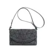 Bolsa Feminina de Comércio Exterior 2025 Nova Verão Patchwork Bolsa Laser Rombos Geométricos Bolsa Quadrada Pequena Bolsa de Ombro Envelope Luminosa