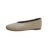Sapatos rasos franceses de prata, sapatos baixos simples femininos, outono 2026, novos, de calçar, sola macia, sapatos para dirigir, sapatos de vovó