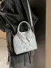 Bolso de Mano Pequeño Elegante de Nicho Transfronterizo para Mujer 2025 Nueva Moda de Verano Bolso de Mano de Alta Gama Bolso Cruzado Versátil