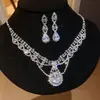 Aretes Anillo Ovalado de Zirconia Collar para Mujer Personalizado Exquisito Moda Cadena para Clavícula Set de Joyería de Lujo Ligero Gama Alta