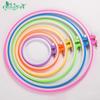 Qingfei Color Bordado Elástico Colorido Nuevo Material Punto de Cruz Círculo Grande Mediano Conjunto Bordado Herramienta Auxiliar de Bordado Conveniente 32cm
