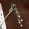 Novo Estilo Chinês Grampo de Cabelo Liga Eletroforese Borla Passo Acessórios de Cabelo Estilo Nacional Hanfu Saia de Rosto de Cavalo Acessórios de Grampo Longo