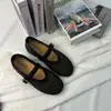Sandalias Transpirables Tejidas Huecas de Una Tira, Nuevos Zapatos Planos Plateados Mary Jane de Moda de Verano, Elegantes Zapatos para Mujer