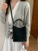 2026 Nova Bolsa Saco Merade Retrô Bolsa de Mão Ombro Transversal Feminina para o Trabalho Bolsa Mãe e Filho