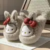 Pantuflas Peludas 2026 Nuevo Invierno Más Terciopelo Cómodas de Algodón Punta Cerrada Lindas Pantuflas de Gatito Interior Hogar