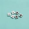 Plata de Ley S925 Espaciador Trébol de Cuatro Hojas Pequeñas Cuentas Espaciadoras de Flores DIY Hecho a Mano Abalorios Cuerda Trenzada con Cuentas Accesorios para Pulsera de Perlas