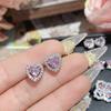 Hermosos pendientes de camelia con gema rosa brillante, diseño chapado en oro de 18 quilates, pendientes de circonita con lazo ligero y fijo de lujo