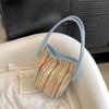 Bolso de hombro tipo cubo para mujer, de un solo color, estilo casual, combinable, para primavera y verano 2025.