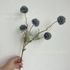 Nueva simulación 5 bolitas de cebolla pequeña 5 cabezas crisantemo bola fondo salón de bodas arreglo floral suave florero de mesa colocación de flores