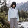 Jaqueta Corta-Vento Curta Feminina Roupa Exterior 2026 Novo Estilo Petite Leve Roupas de Montanhismo ao Ar Livre Moda Casual Top Feminino