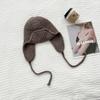 Gorro de lana estilo coreano para mujer, gorro con orejeras para otoño e invierno, gorro pequeño con aspecto de cara, gorro de punto cálido combinable estilo japonés 2023, gorro con circunferencia de cabeza grande