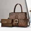 Bolsa de mano para mujer dropshipping, bolso estampado de leopardo, bolso de nuevo estilo para el trabajo, bolso de moda para mujeres de mediana edad, bolso de mamá con estampado de letras, bolso tote, bolso de hombro, bolso cruzado