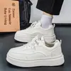 Zapatos de Hombre Primavera y Otoño Tendencia Transpirables Casuales Zapatos de Tabla Estilo Nuevo Sentido de Diseño de Nicho Suela Gruesa Versátiles Zapatos Blancos Pequeños Hombre