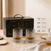 Copo de uísque exclusivo transfronteiriço, caixa de presente de luxo, em estoque, rolamento de metal, luminoso, copo de vinho criativo para alívio do estresse