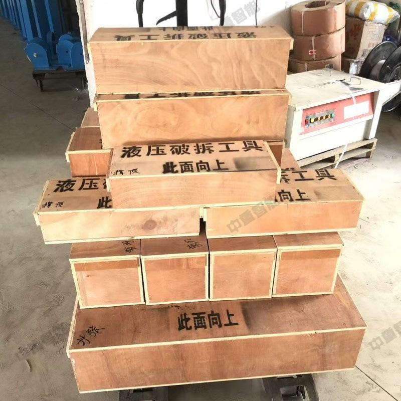 1269790688e8bf496afb93e1490cd5