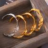 Pulsera Europea y Americana de Venta Caliente Transfronteriza Irregular Martillada Ondulada Distintiva Abierta Acero Inoxidable Chapado en Oro de 18K Artesanías para Mujeres