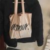 2023 Corea 19 Nuevo ins Casual Letra Portátil Bolsa de Compras Coreana Simple Estudiante Personalizable Bolsa de Lona
