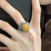 Chiba Taiyin Estilo Chino Nuevo Étnico Ámbar Superficie de Huevo Patrón de Pergamino Anillo Diseño Nicho Anillo Retro Estilo Nacional