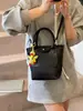 Bolso de Mano Patchwork de Color Contrastante Estilo Nuevo Transfronterizo de Nylon y PU para Mujer, Bolso Tote de Hombro, Bolsos Cruzados de Moda para Viajes