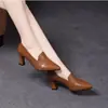 Zapatos de tacón alto con punta versátiles, profesionales, elegantes y cómodos para mujer, nuevo modelo de otoño 2026, zapatos de salón sencillos para mujer