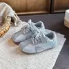 Zapatillas Deportivas Retro de Bloques de Color para Niños, Zapatillas de Entrenamiento Alemanas 2026 Otoño/Invierno Nuevas, Suela Suave, Versátiles, Casuales, Plateadas para Niñas, Zapatos Deportivos