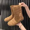 Sandalias versátiles de estilo británico hasta la pantorrilla para mujer, nueva colección de verano 2026, con un diseño calado y transpirable, y un aspecto sofisticado