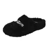 Pantuflas gruesas, cálidas y cómodas para usar en exteriores; pantuflas de invierno mullidas para mujer, al por mayor, para uso en interiores y con suelas antideslizantes