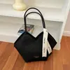 Bolso de axila retro versátil transfronterizo para mujer, nuevo bolso de hombro de moda casual Otoño 2026, bolsa de mano tipo tote de color bloqueado para el día a día