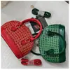 Bolsa Feminina Estilo Novo Clássico Retrô Transfronteiriça 2025 Versátil Multicor Padrão Crocodilo Bolsa de Mão Moda Bolsa Concha