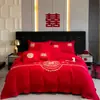 Nuevo Conjunto Rojo de Cuatro Piezas Estilo Chino para Boda, Ropa de Cama para Habitación de Boda, Conjunto Bordado de Dragón y Fénix de Lujo Ligero al por Mayor