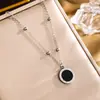 Dropshipping Moda Europeia e Americana Luxo Leve Doce Outono e Inverno Corrente de Suéter Colar com Pingente Redondo Longo para Mulheres Versátil e Único