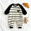Macacão Listrado para Bebê 2026 Primavera e Outono Roupas Infantis Fofo Bolinha de Carvão Macacão da Moda Macacão Colorido de Manga Longa