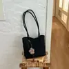 Elegante Bolso Tejido Retro Xiaomi para Mujer 2026 Otoño Nuevo Bolso Tote de Moda Simple Gran Capacidad Bolso de Hombro Único para Viajar