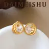 Colar com Pingente de Lua Estrela Concha Moda Europeia Luxo Leve Exquisito Versátil Toque de Alto Padrão Corrente para Clavícula com Temperamento Vintage