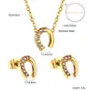 Joia Versátil da Moda com Strass Coroa Fresca Pingente de Coração Colar Pequenos Brincos de Tarraxa Conjunto de Joias de Aço Inoxidável para Mulheres