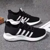 Zapatos de Malla para Pareja al por Mayor Comercio Exterior Dropshipping para Hombre, Zapatos Cómodos Antideslizantes Calados para Estudiantes Mujeres, Zapatos Casuales Estilo Coreano para Puestos Callejeros