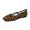 ¡Artículos populares de talla grande! ~¡Se puede hacer dropshipping con etiquetado! Zapatos Planos Mary Jane Dulces de Mujer con Hebilla y Estampado de Leopardo