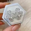 Brincos de Pérola com Flor de Zircônia Agulha de Prata Estilo Francês, Luxo Leve, Alto Padrão, Elegantes, Requintados, Modernos, Brincos de Nicho para Mulheres