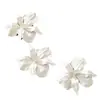 Pendientes Grandes de Flor Exagerada de Europa y América, Marca Transfronteriza Za En Stock Pendientes Metálicos Lacados Blanco Crudo, Exquisito Collar