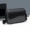 Bolso cruzado para hombre nuevo transfronterizo patrón de flor vieja cuero ligero gran capacidad para ir al trabajo bolso cuadrado pequeño moderno versátil bandolera individual