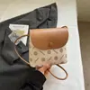 Bolsos Pequeños al por Mayor para Mujer 2025 Nuevo Estilo Invierno Bolso Cubo de Moda de Alta Gama Bolso Cruzado Versátil Casual de Gran Capacidad
