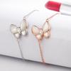 Pulsera de mariposa de plata esterlina s925 nacar blanco hebilla original lujo ligero elegante concha natural simple para todo estilo pulsera europea y americana